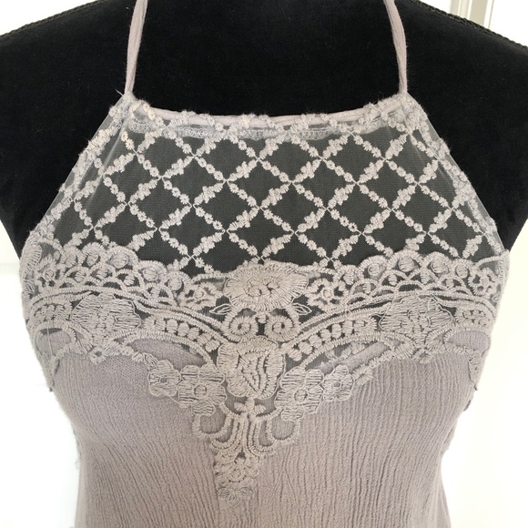 Altar’d State grey cropped halter top size small B40 - Picture 2 of 8